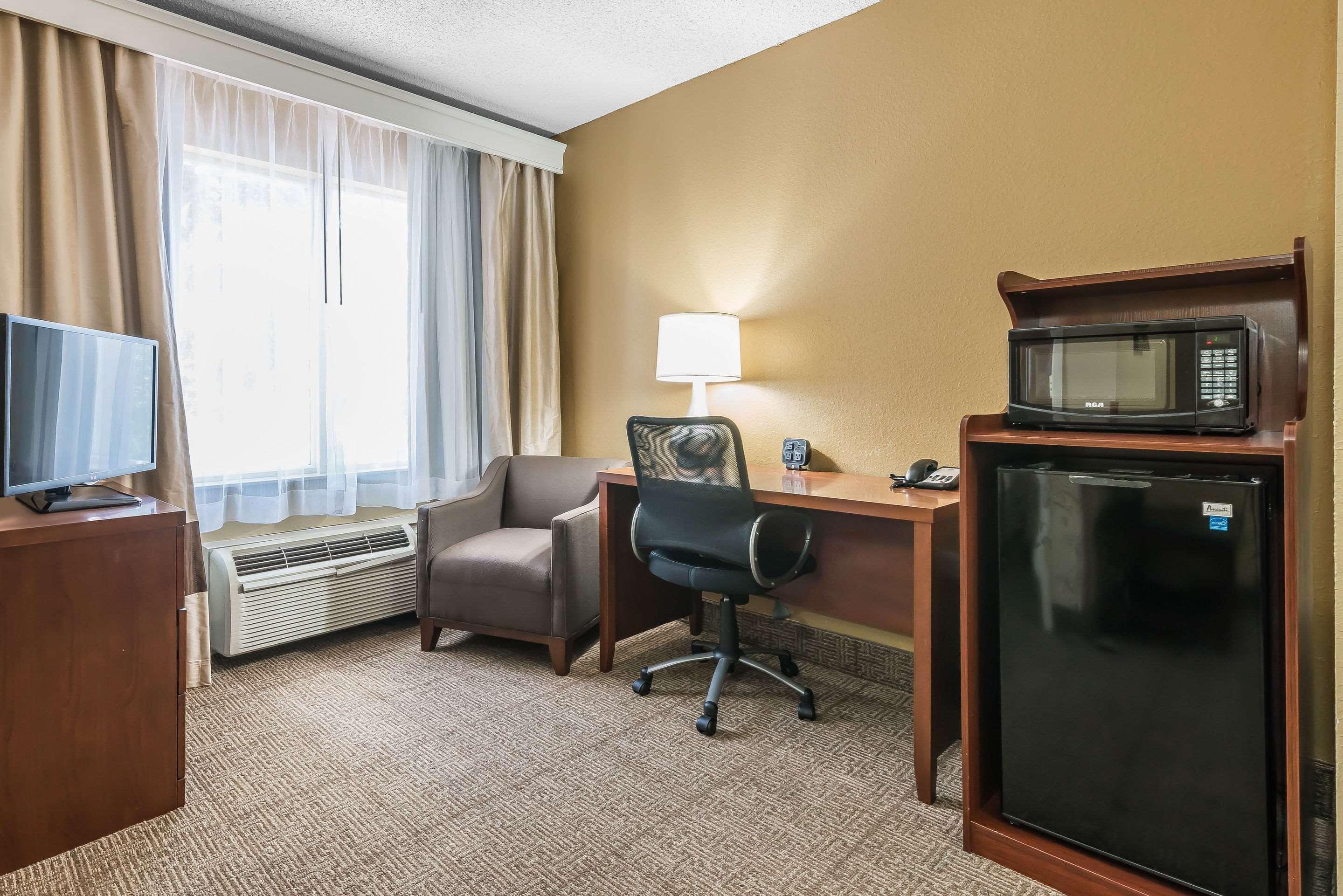 Comfort Suites Sawgrass Тамарак Экстерьер фото
